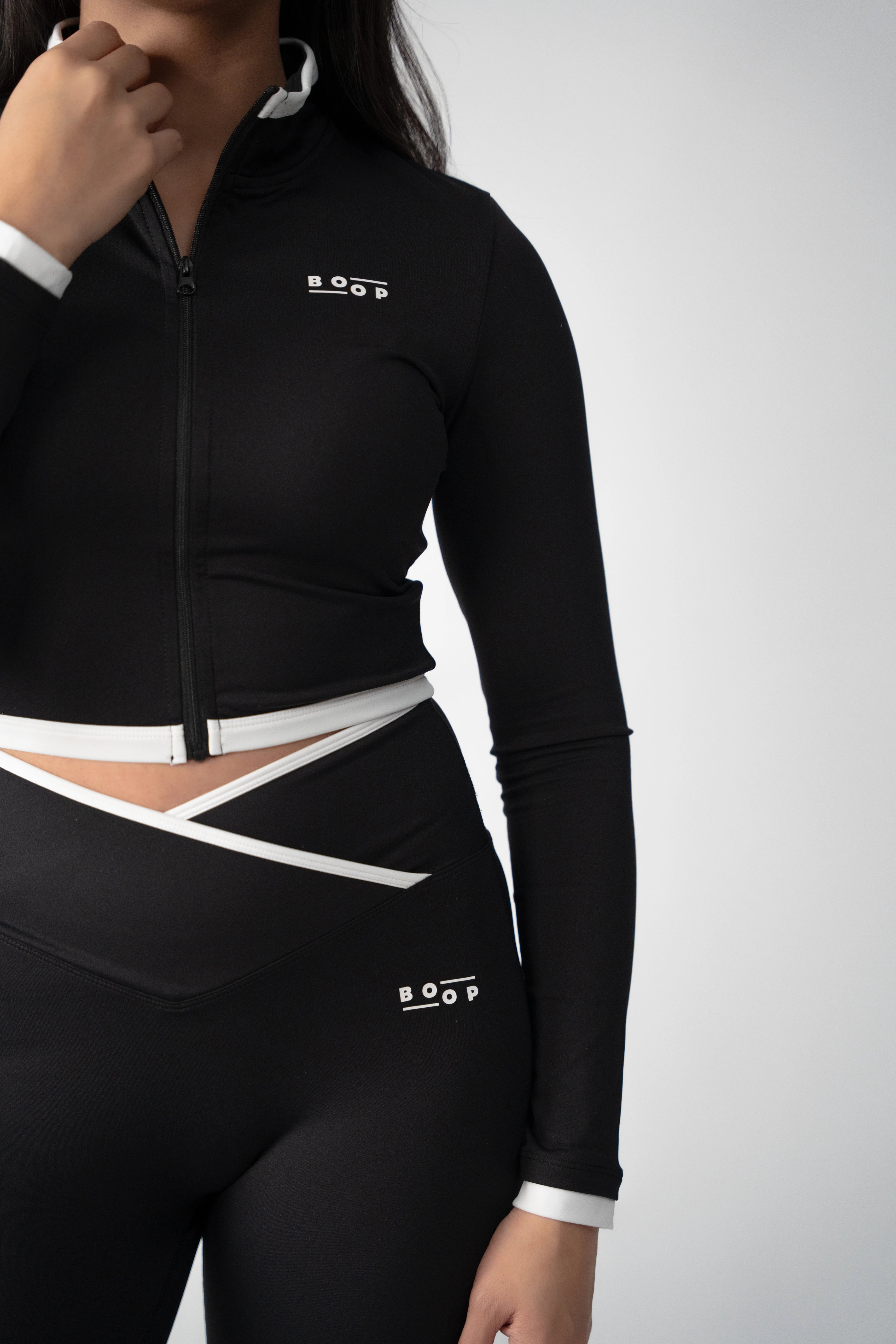 Sola Zip Top - Black